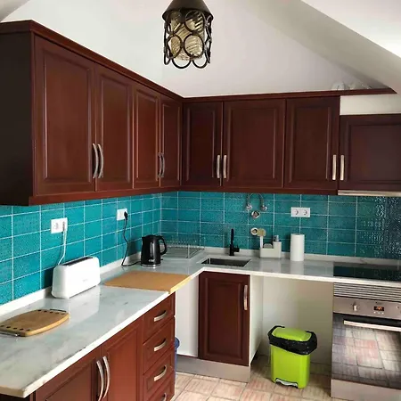 Charming Fishermans House In Centre Vakantiehuis *
